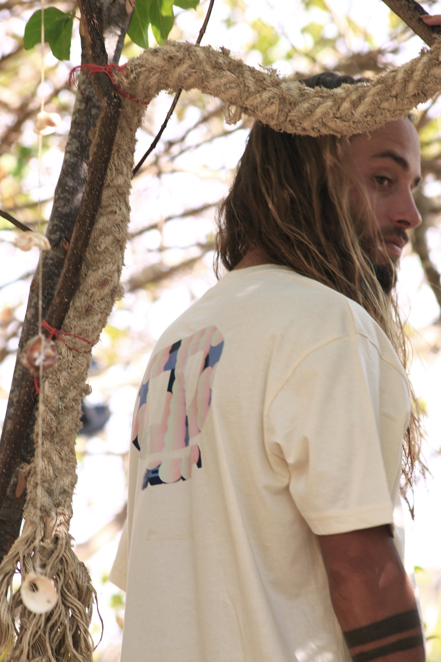 BUBBLY D TEE - NATURAL RAW