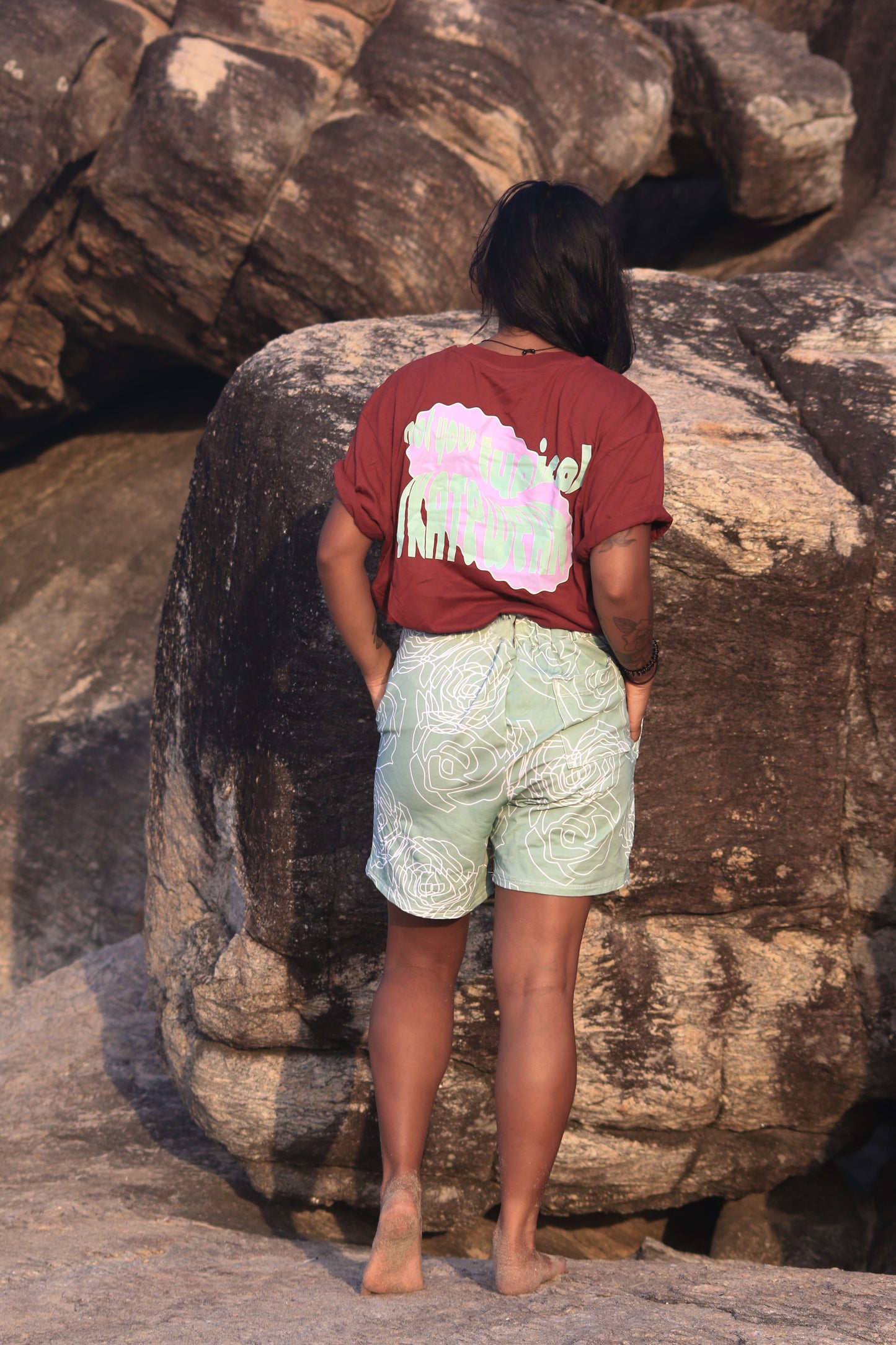 NYTSK TEE - BORDEAUX