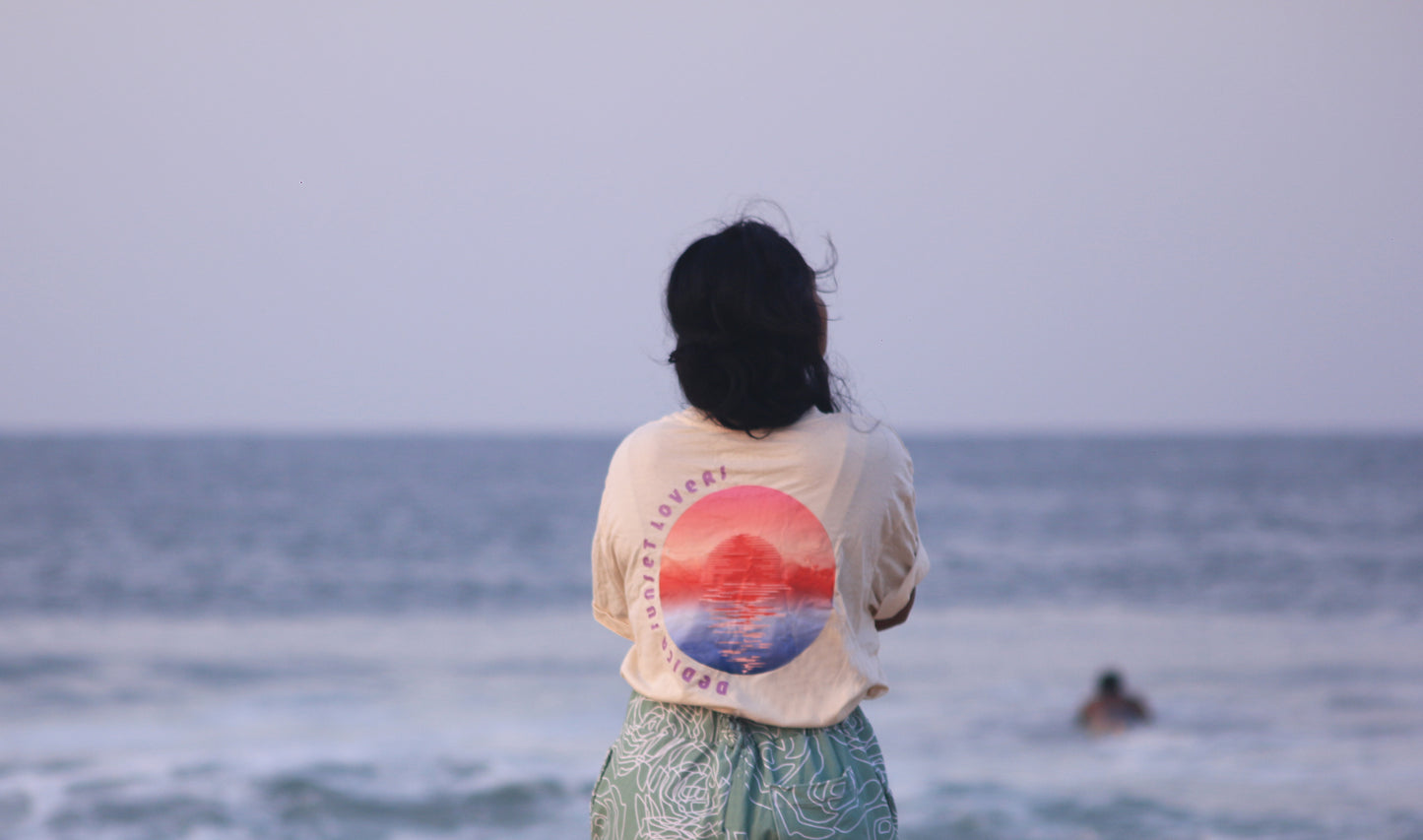 SUNSET LOVERS TEE - NATURAL RAW
